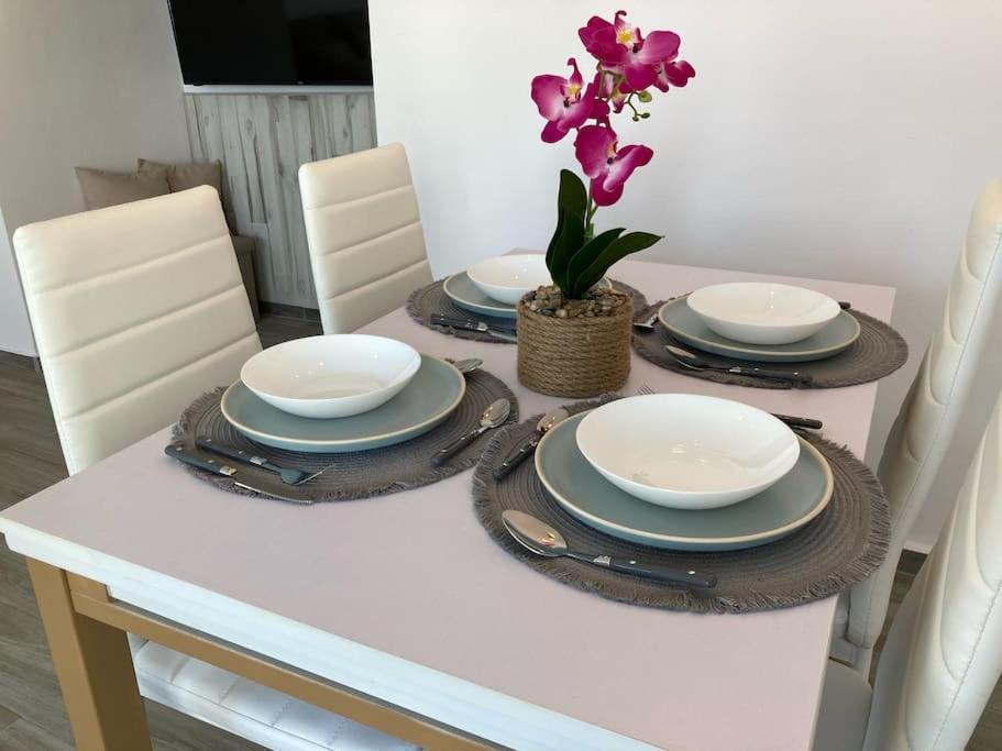 Coqueto Apartamento De Playa Con Piscina Y Terraza 발렌시아 외부 사진